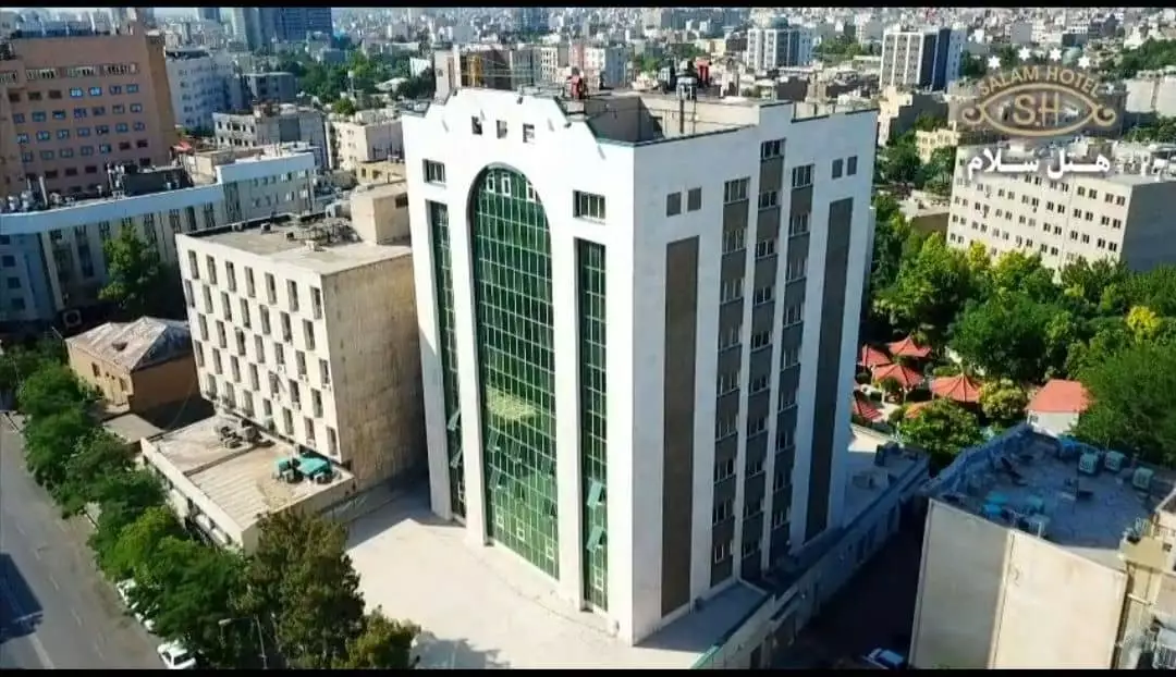 Alibaba https://cdn.alibaba.ir/ostorage/hotel-accommodation-images/68ad5d10ac13a7ed0d865a69_نمای هتل (2).webp